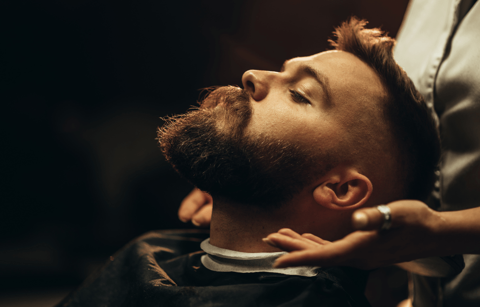 Cómo lograr un desvanecimiento de la barba en casa